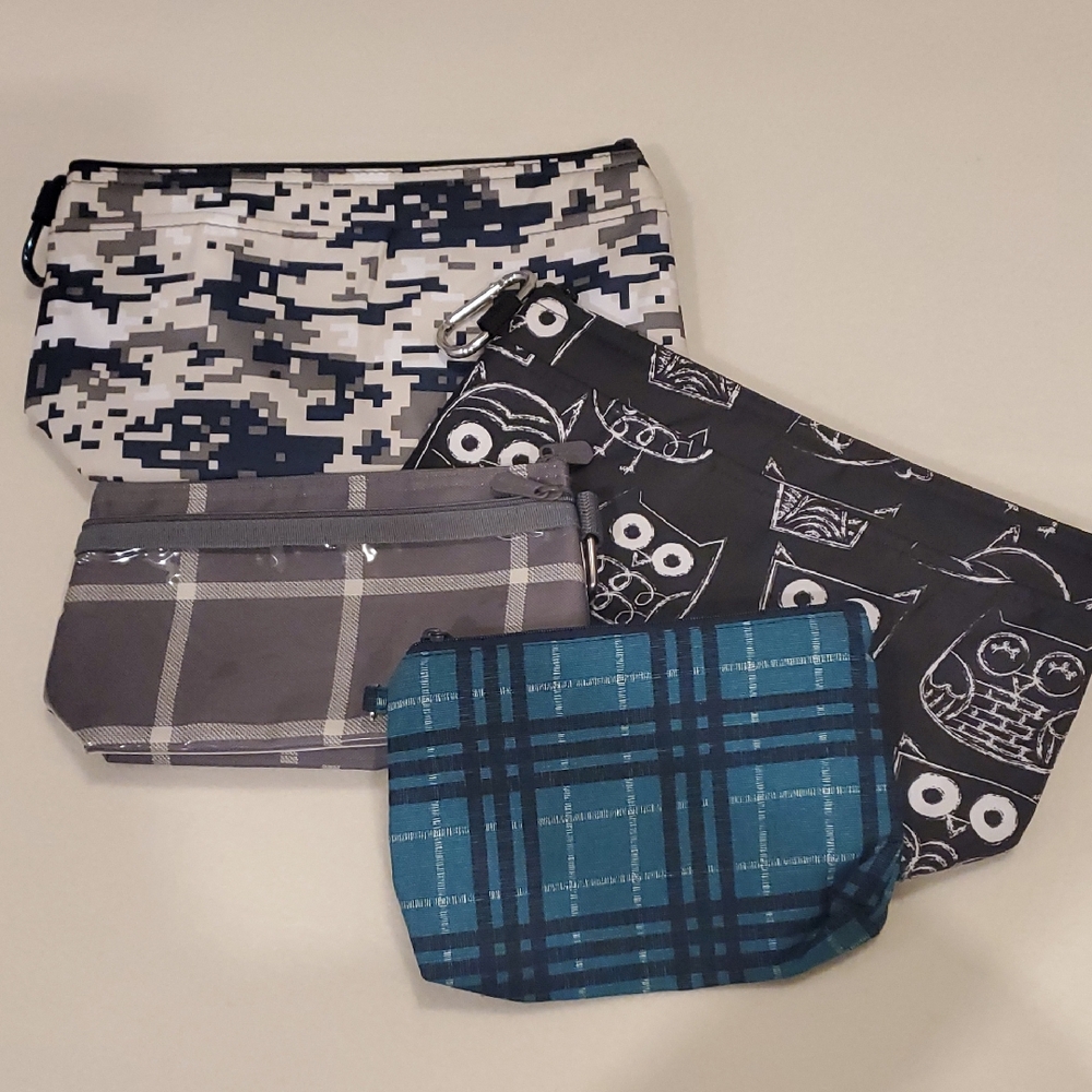 Thirty-One Pouches (4)